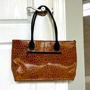Leather handbag